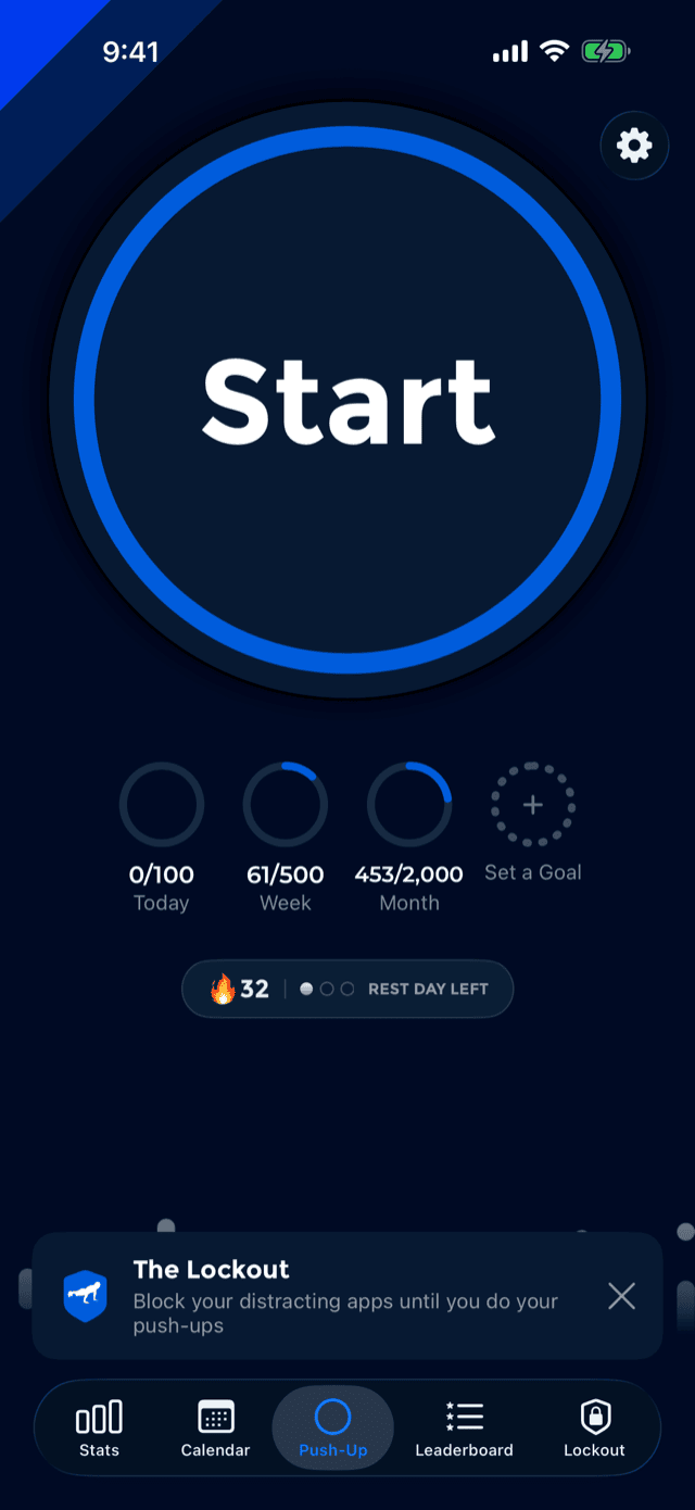 The PushFit home screen: a large Start circle, four goal rings, and a streak capsule